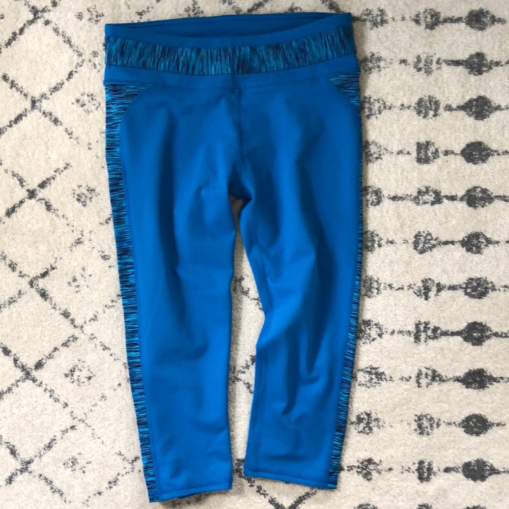 Fabletics Crop Capri